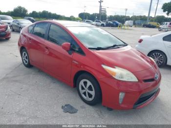  Salvage Toyota Prius