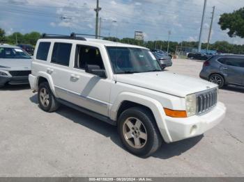  Salvage Jeep Commander