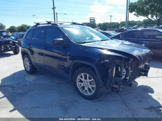  Salvage Jeep Cherokee