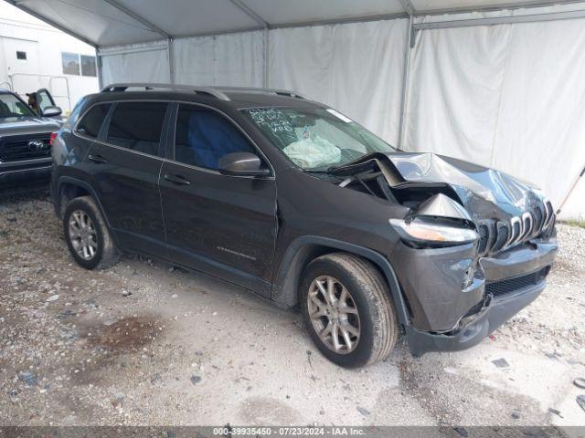  Salvage Jeep Cherokee