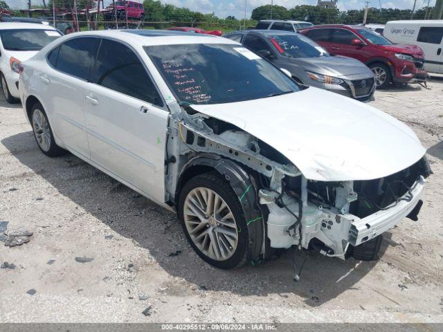  Salvage Lexus Es