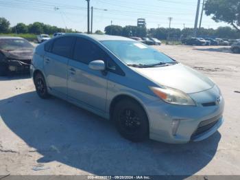  Salvage Toyota Prius