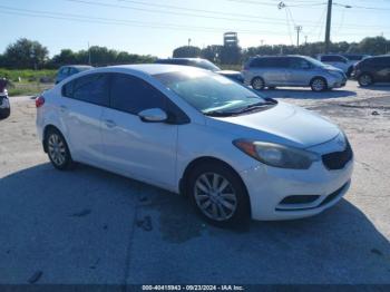  Salvage Kia Forte