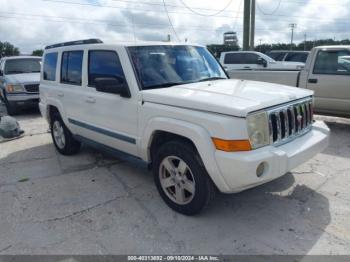  Salvage Jeep Commander