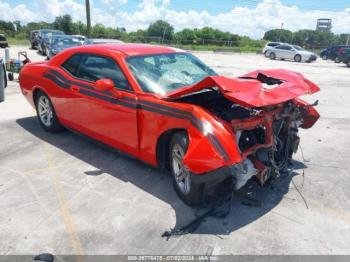  Salvage Dodge Challenger