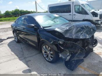  Salvage Chrysler 200