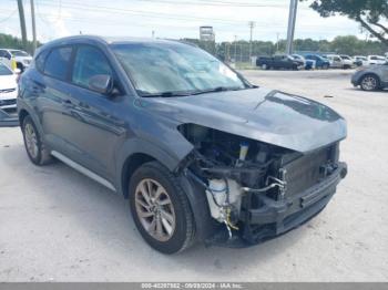  Salvage Hyundai TUCSON