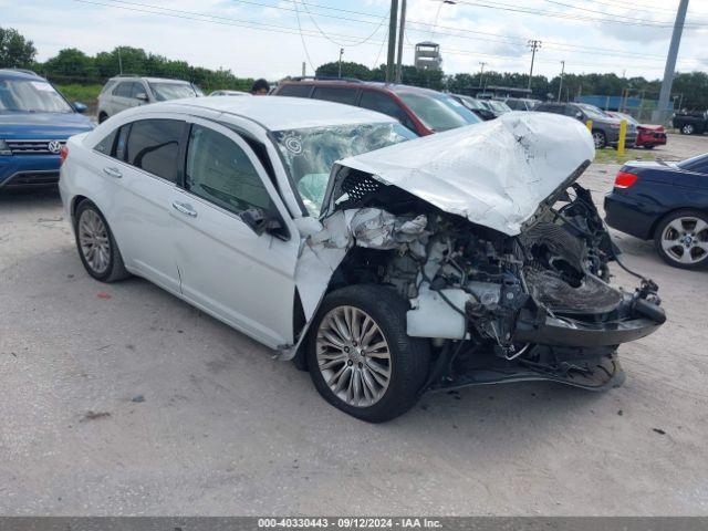  Salvage Chrysler 200