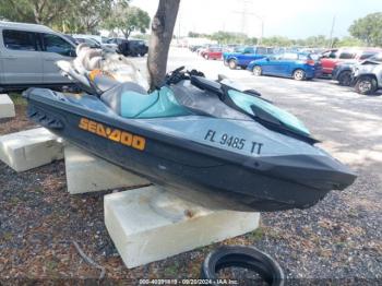  Salvage Sea-Doo Gti 155 Se