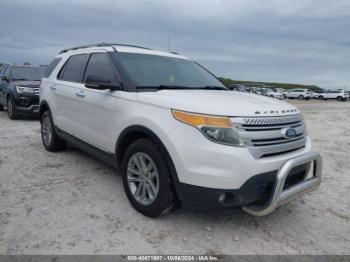  Salvage Ford Explorer