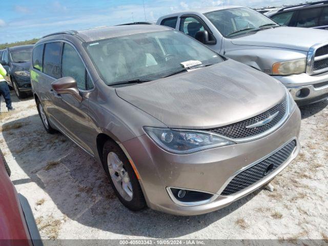  Salvage Chrysler Pacifica