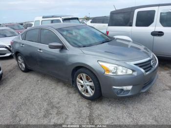  Salvage Nissan Altima