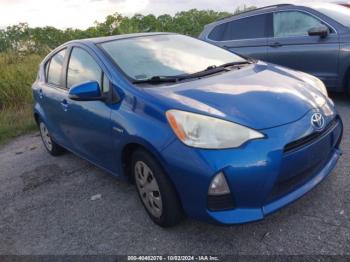  Salvage Toyota Prius c