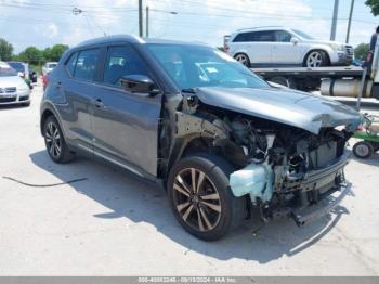  Salvage Nissan Kicks