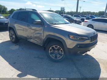  Salvage Jeep Cherokee