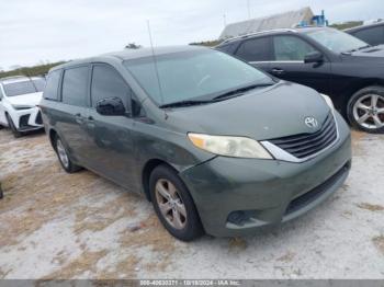  Salvage Toyota Sienna