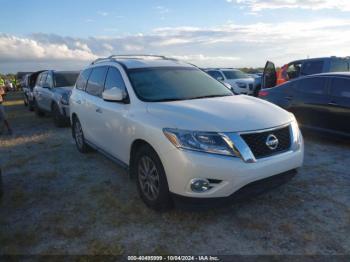  Salvage Nissan Pathfinder