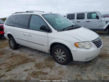  Salvage Chrysler Town & Country