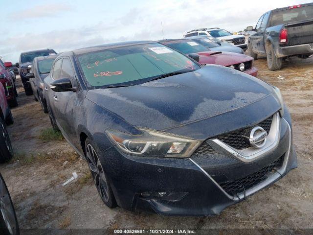  Salvage Nissan Maxima