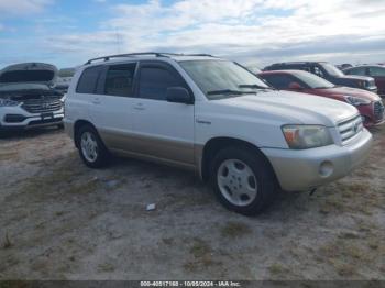  Salvage Toyota Highlander