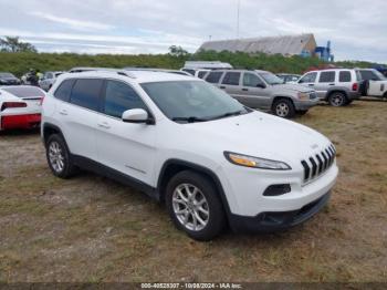  Salvage Jeep Cherokee