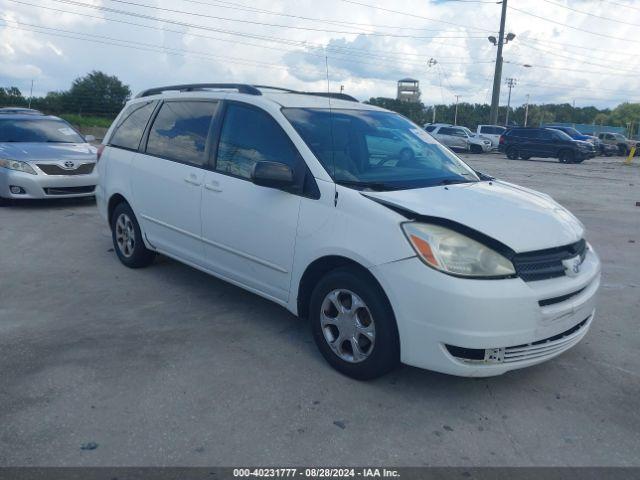  Salvage Toyota Sienna