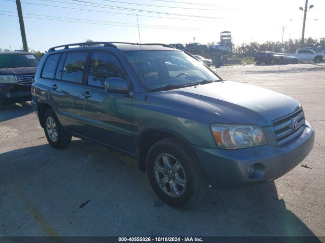  Salvage Toyota Highlander