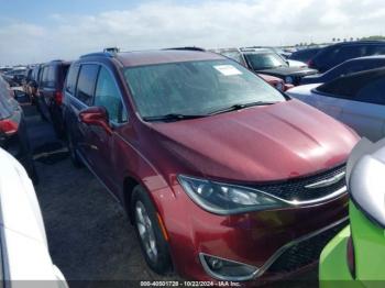  Salvage Chrysler Pacifica