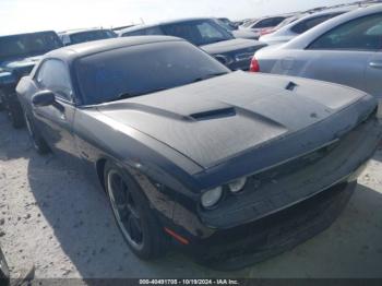  Salvage Dodge Challenger