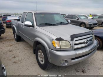  Salvage Toyota Tundra