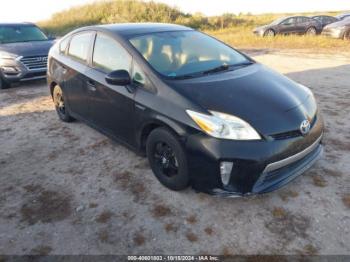  Salvage Toyota Prius