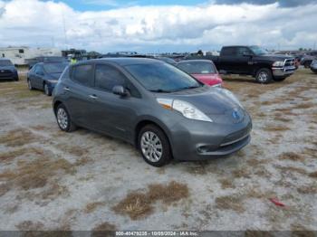  Salvage Nissan LEAF