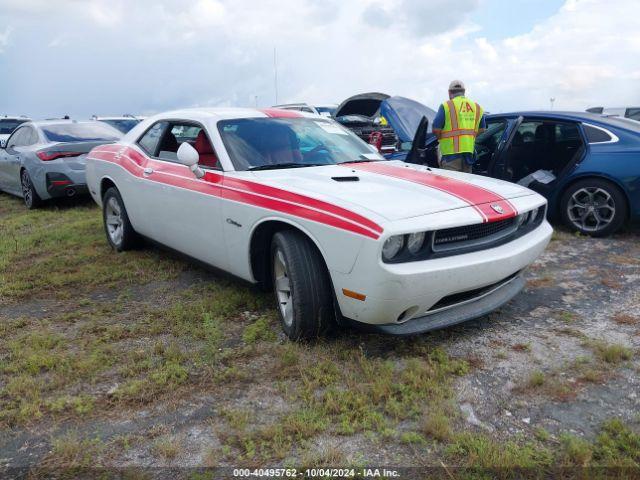  Salvage Dodge Challenger