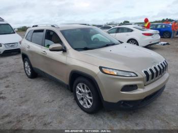  Salvage Jeep Cherokee