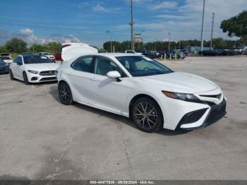  Salvage Toyota Camry