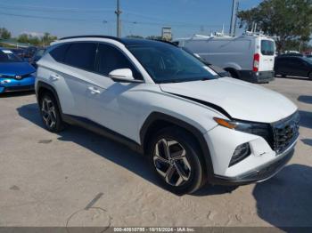  Salvage Hyundai TUCSON