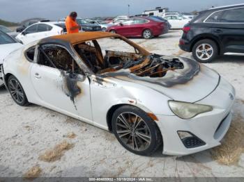  Salvage Scion FR-S