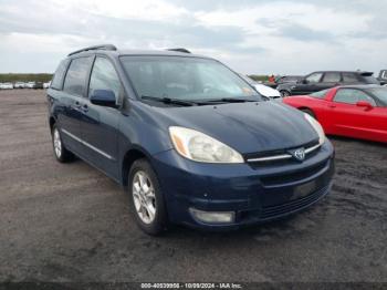  Salvage Toyota Sienna