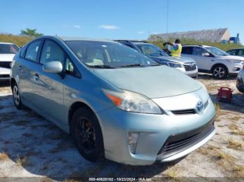  Salvage Toyota Prius