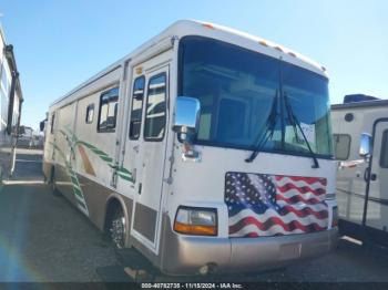  Salvage Freightliner Chassis