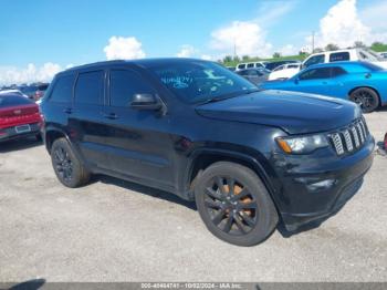  Salvage Jeep Grand Cherokee