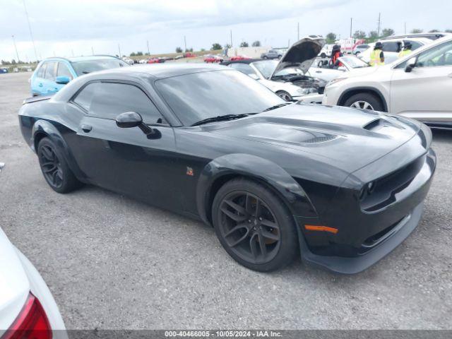  Salvage Dodge Challenger