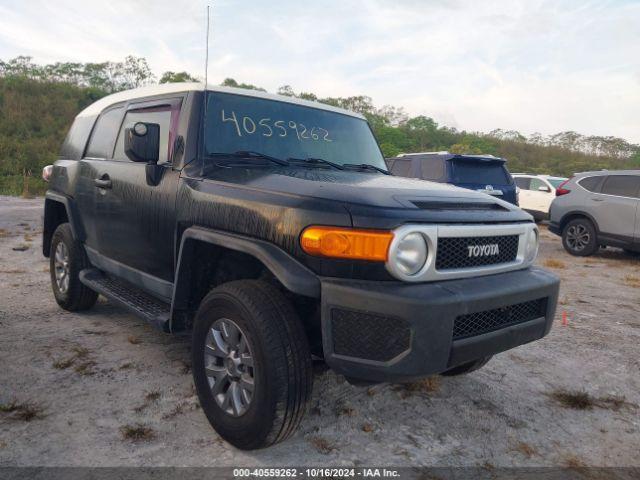  Salvage Toyota FJ Cruiser