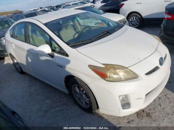  Salvage Toyota Prius