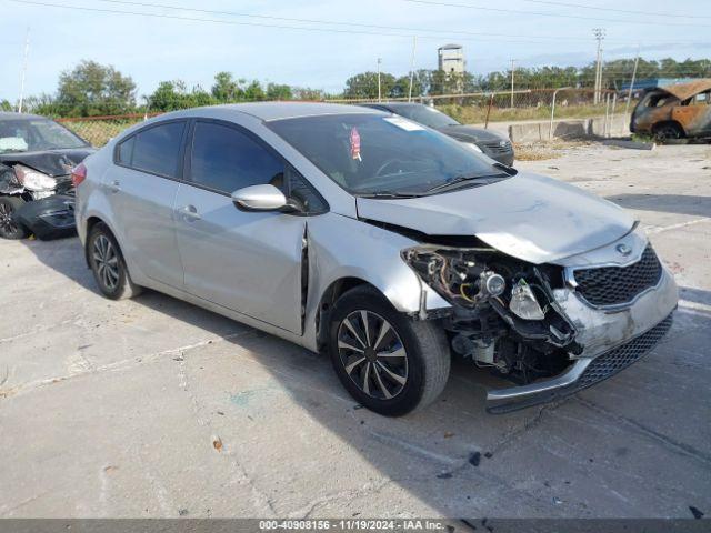  Salvage Kia Forte