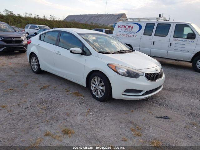  Salvage Kia Forte