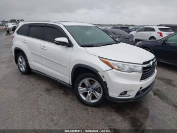  Salvage Toyota Highlander