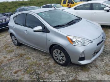  Salvage Toyota Prius c