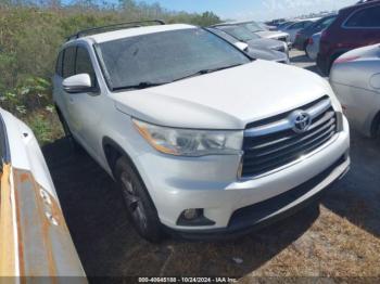  Salvage Toyota Highlander