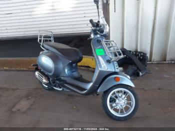  Salvage Vespa Primavera Sprint